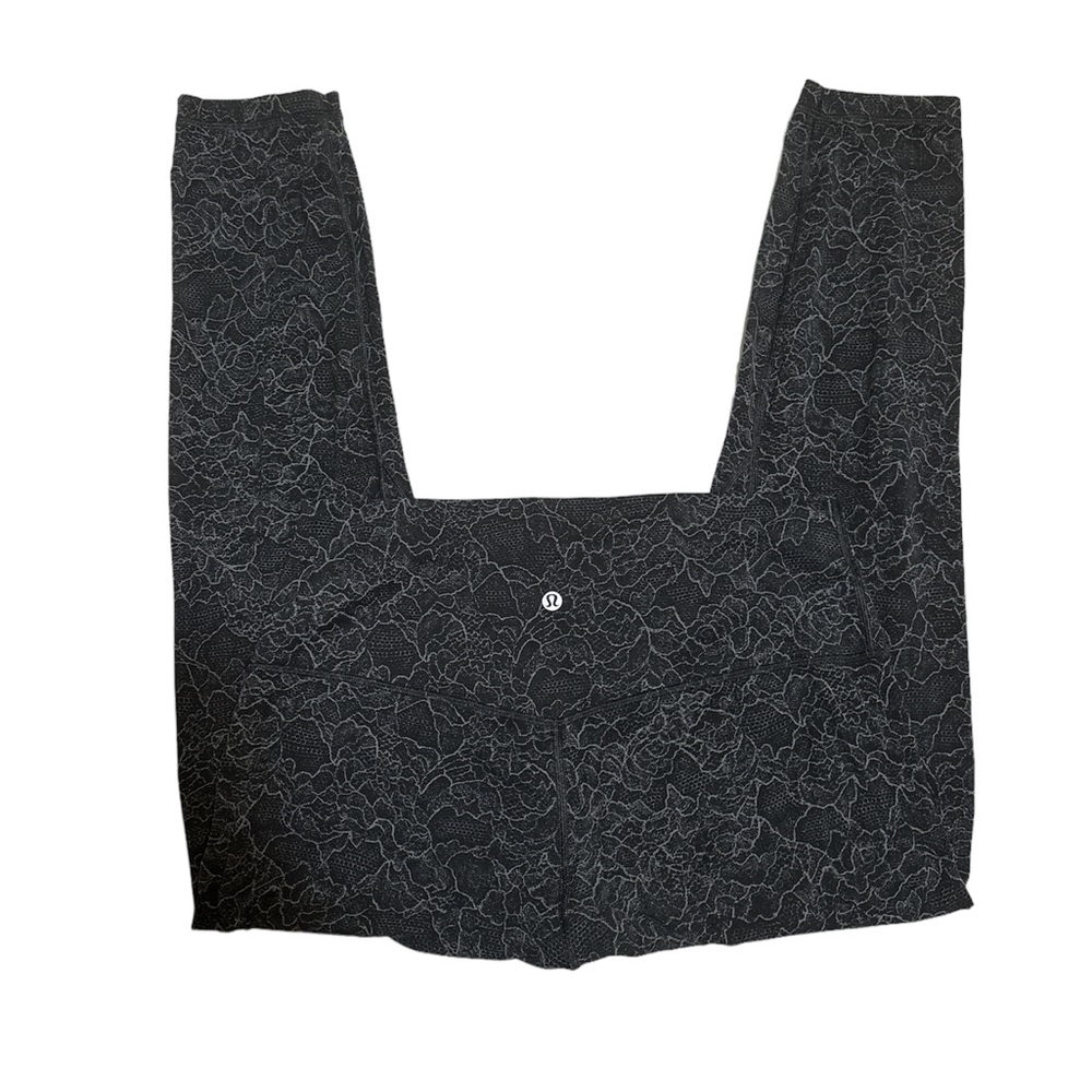 Lululemon Align Pattern crop